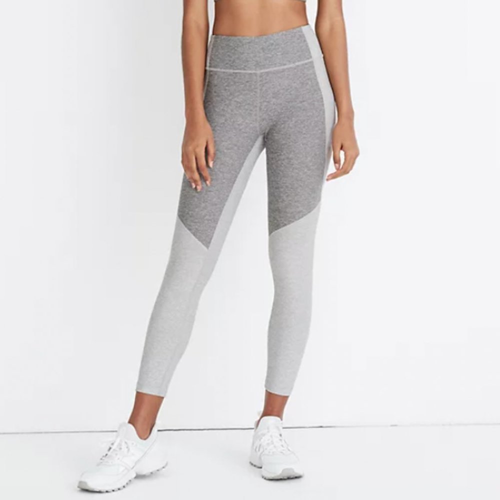 Outdoor Voices x Madewell 3/4 Warmup leggings "Dove/Ash"